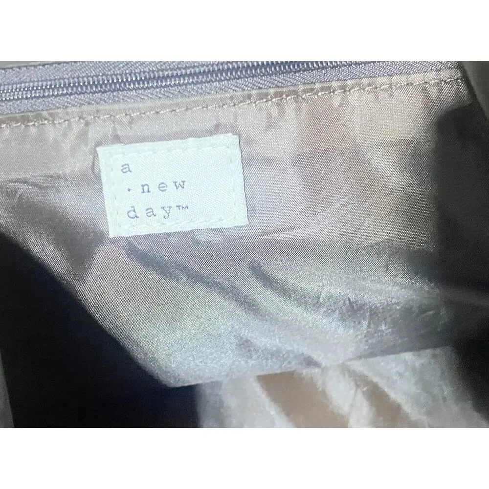 A New Day Brown Soft Puff Weekender Bag Athleisure Travel Duffel 23x15x10 NWT